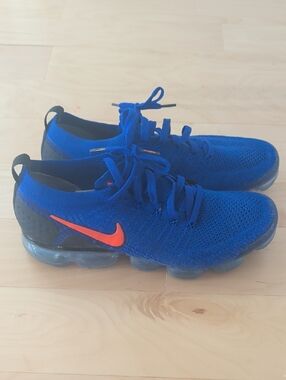 Used Like New Nike VaporMax Flyknit Sneakers - Blue with Orange - Men's 11
